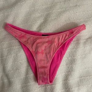 Triangle Bottom